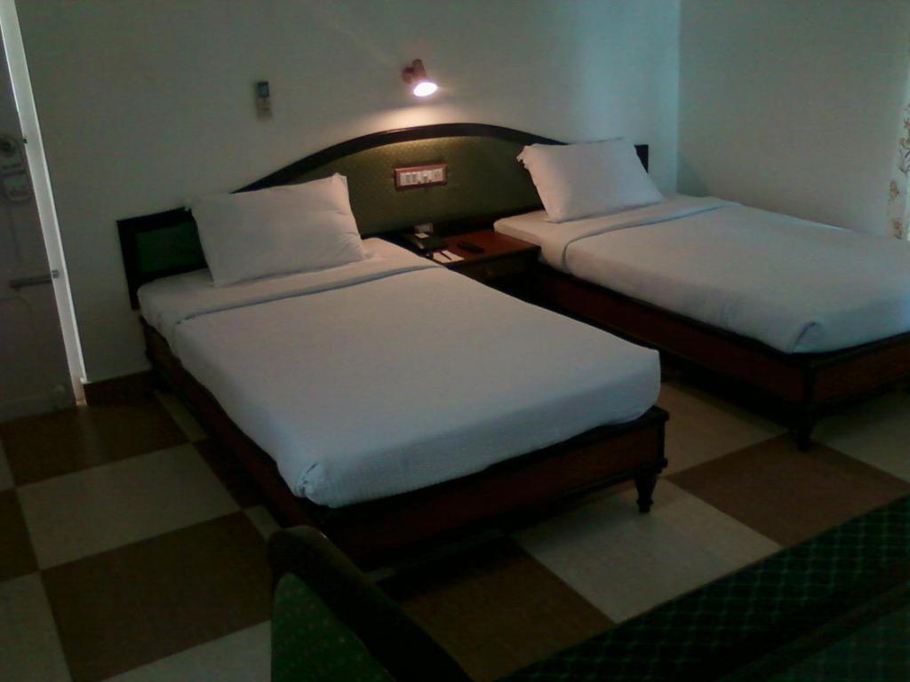 Chemancheri Kappad Beach Resort חדר תמונה